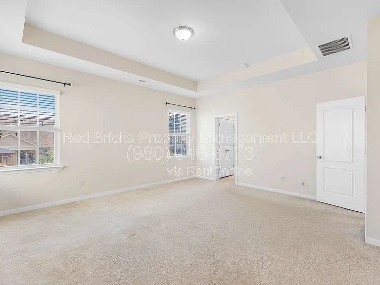 10697 Sky Chase Ave NW — Photo 18