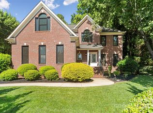 121 Canterbury Xing, Fort Mill, SC 29708