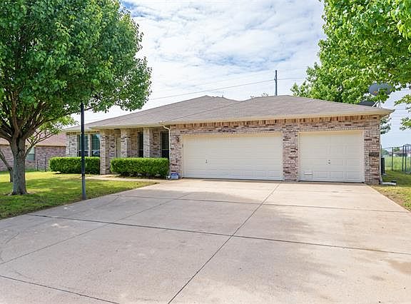 3rd image of 14850 Limestone Meadow Dr