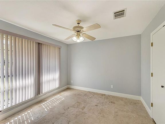5th image of 1382 Lakeview Dr