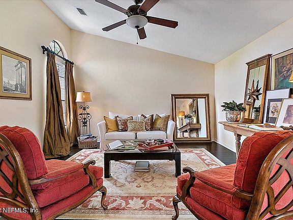 5th image of 8351 Barquero Ct N