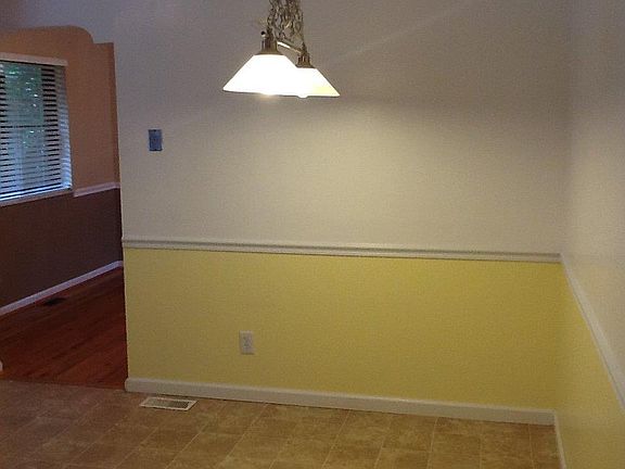 4th image of 5777 Valley Forge Dr