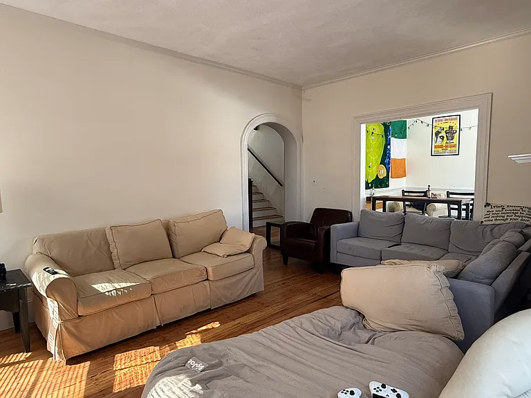 12 Braemore Rd #2 — Photo 13
