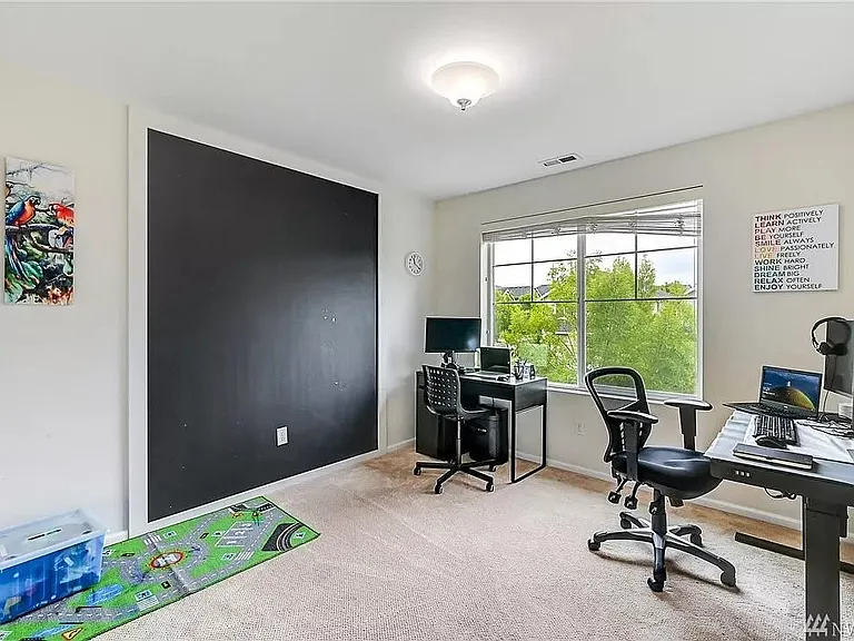 18526 35th Dr SE — Photo 10