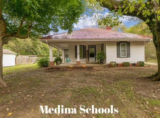 411 Rozelle St, Gibson, TN 38338