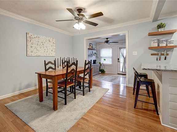 3rd image of 6700 Roswell Rd Unit 4B