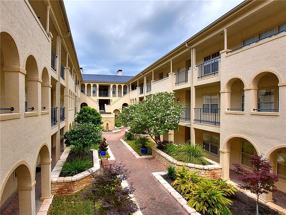 3rd image of 3404 American Dr APT 3215