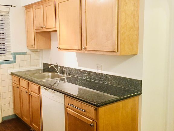 2nd image of 6300 Girard Ave APT 1