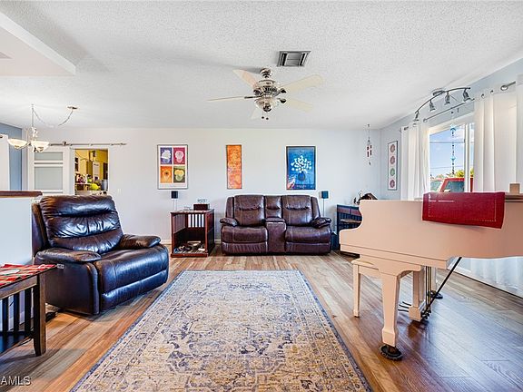 5th image of 7356 Sanibel Blvd