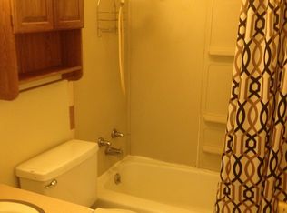 931 E Fairlawn Cir, Evansville, IN 47711