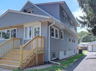 3136 Vernon Ave, Brookfield, IL 60513