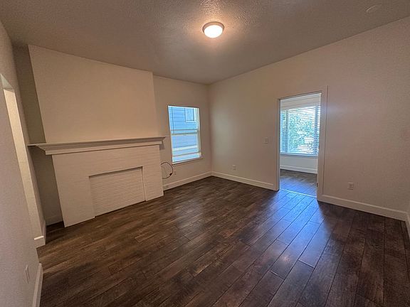 2nd image of 1217 & 1223 W 6th Ave #1223-1