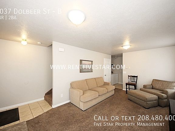 2nd image of 1037 Dolbeer St #B