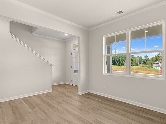 4th image of 4029 Fairhaven Rd