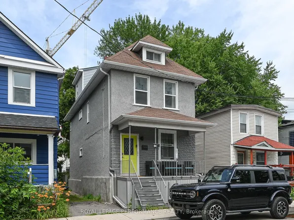 123 Pamilla St W, Ottawa, ON