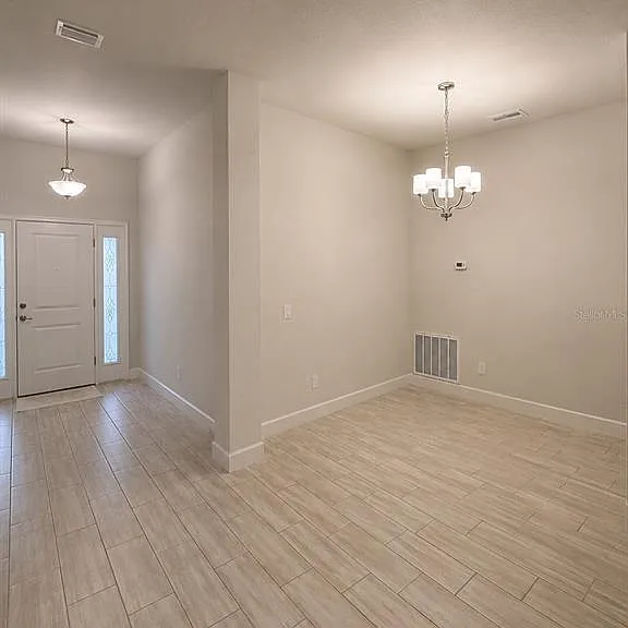 8797 SE 161st Pl — Photo 3