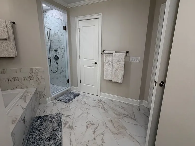 300 Grandview Ct #323 — Photo 31