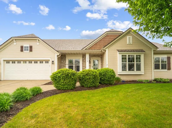 720 Bass DRIVE, Waterford, WI 53185