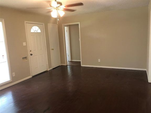 3rd image of 8514 Wilmerdean St