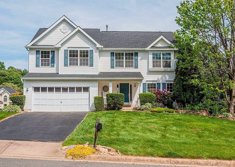 1st image of 15661 Piedmont Pl