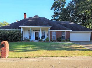 104 Cerdan Cir, West Monroe, LA 71291