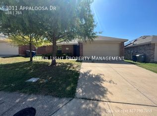 3011 Appaloosa Dr, Dallas, TX 75237