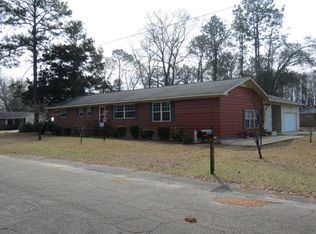 1347 Oak Ave, Chipley, FL 32428