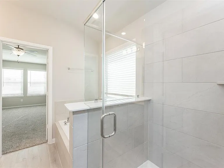 7214 Toluca Dr — Photo 18