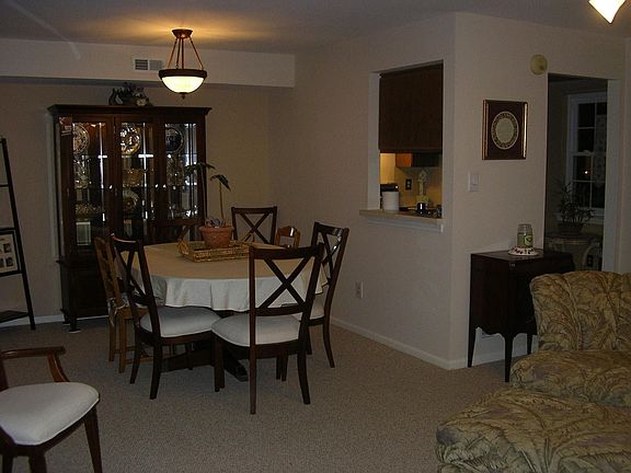 New Carpet Throughout