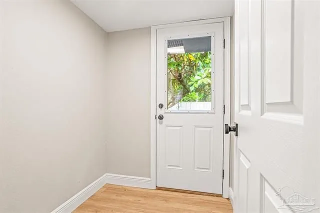 207 Ajax Dr NW — Photo 22