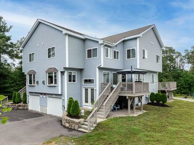 301 Old Bridge Ln, Bellingham, MA, 02019