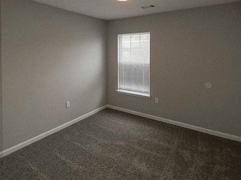 205 Kent Lake Dr — Photo 32