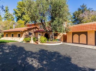 987 Kirkton Pl, Glendale, CA 91207