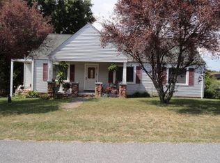 202 Ralph Hoss Rd, Jonesborough, TN 37659