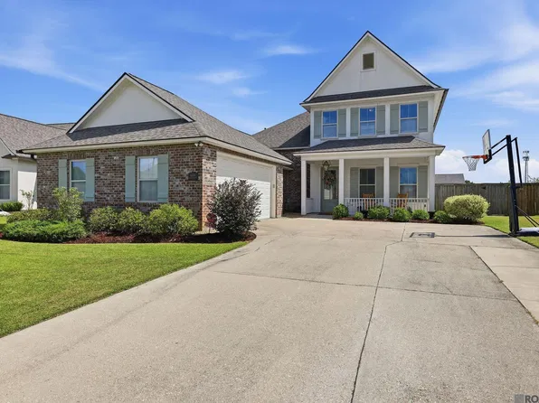 36330 Belle Savanne Ave, Geismar, LA 70734