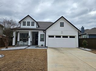 520 Smilser Ln, Leander, TX 78641