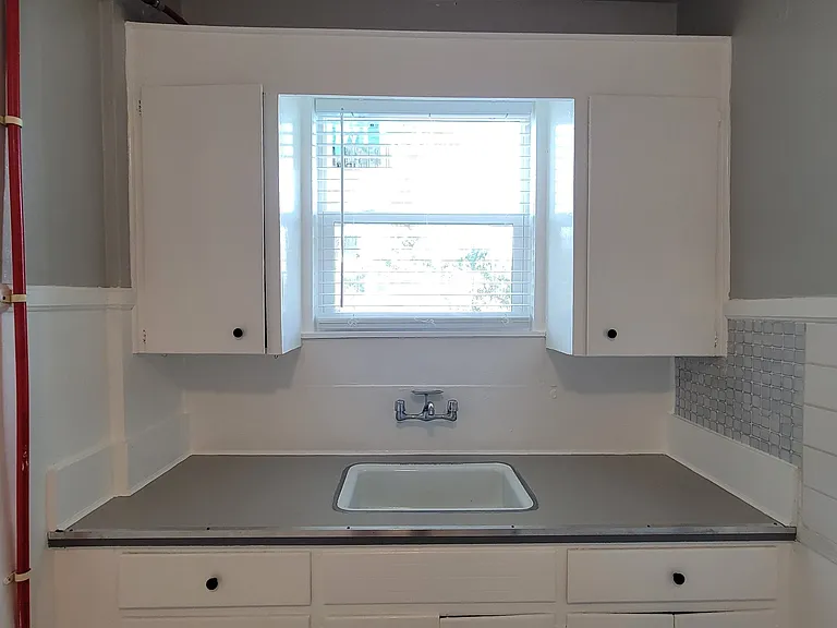 205 16th Ave NE #12 — Photo 7