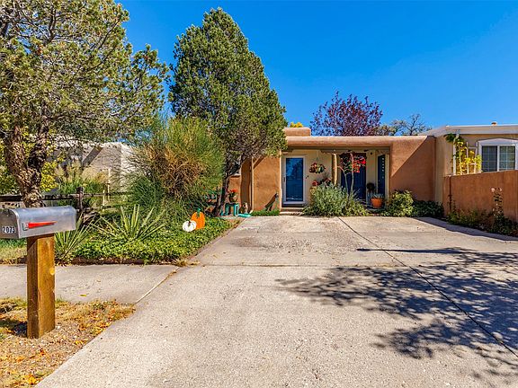 2nd image of 2073 Placita De Quedo