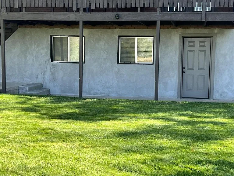 1130 S Highway 198 — Photo 13