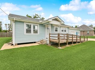 172 Elm St, Hahnville, LA 70057