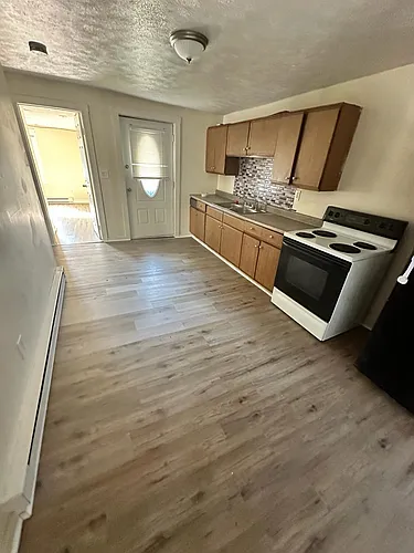 17 Bridge St #19-B Photo 1