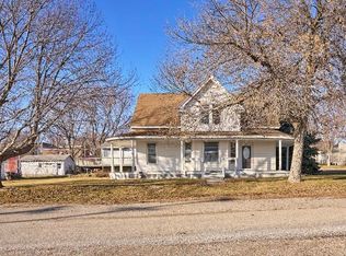 201 1st St, Persia, IA 51563