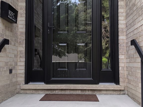 5th image of 1829 Wilmette Ave Unit C