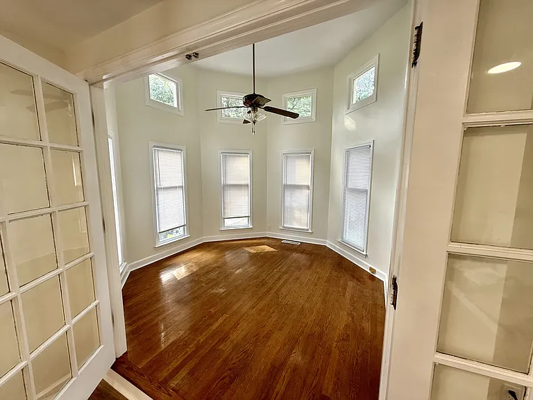 140 White Oak Cir — Photo 6