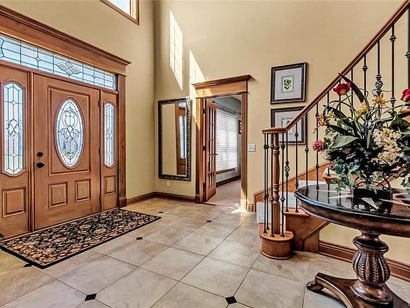 5th image of 9110 Beech Meadow Ct