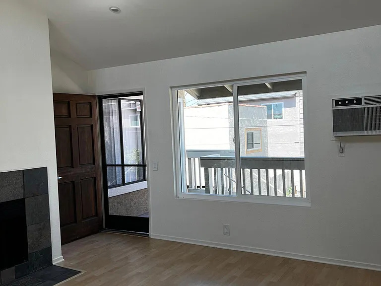 4412 Arizona St #6 — Photo 10