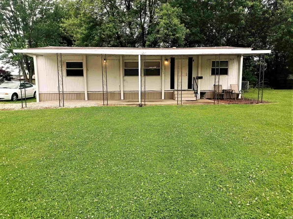 504 N 4th St, Boonville, IN 47601