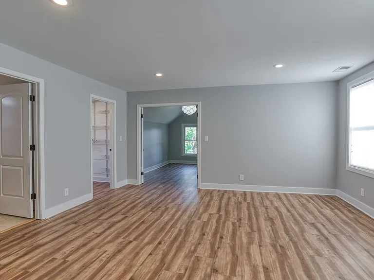 2103 Wrocklage Ave — Photo 24