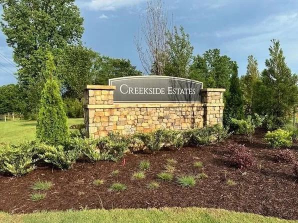 174 Gumwood Cir, Gaffney, SC 29341