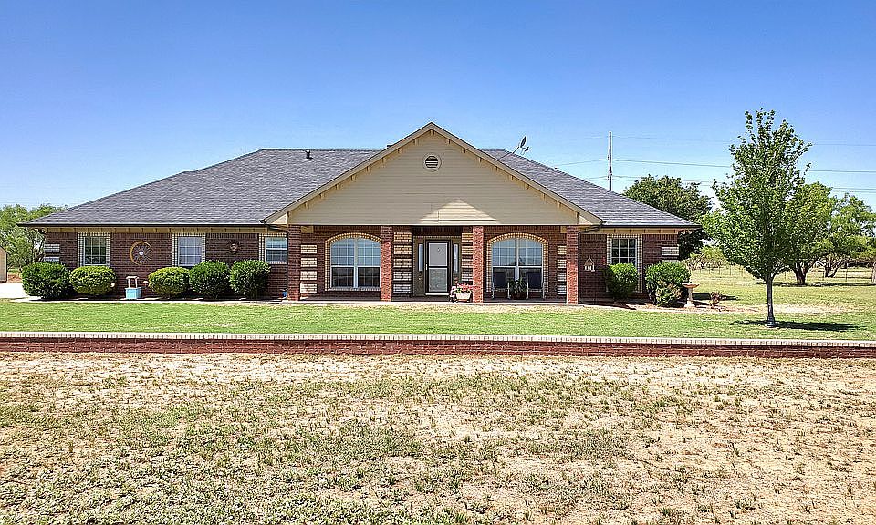 7902 Spinks Rd, Abilene, TX 79603 Zillow